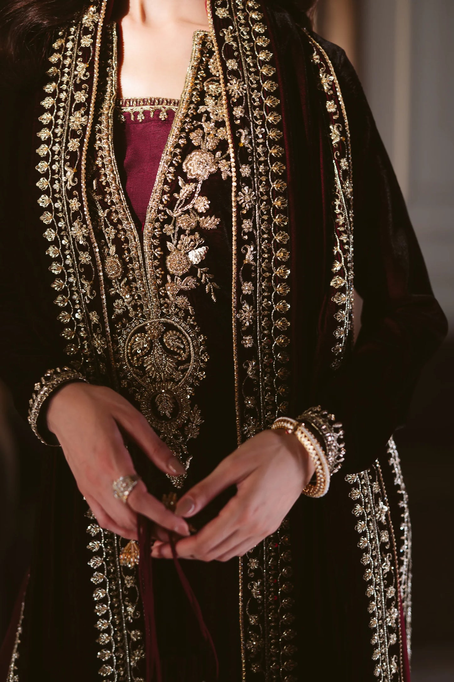 MAROON LUXURY VELVET COUTURE (NPA3-25459) | ZAIB