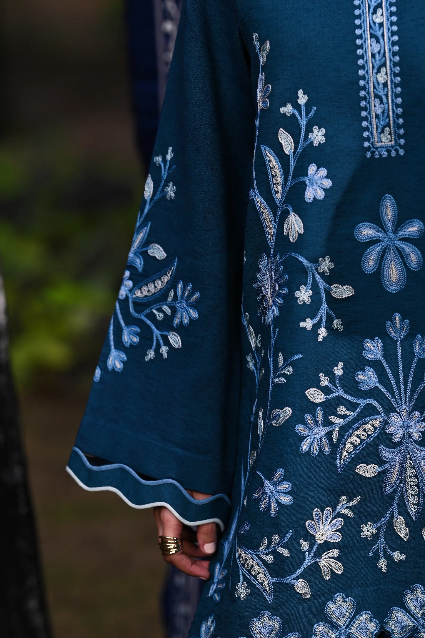 TEAL BLUE LUXURY EMBROIDERED KARANDI (NPA2-25316) | ZAIB