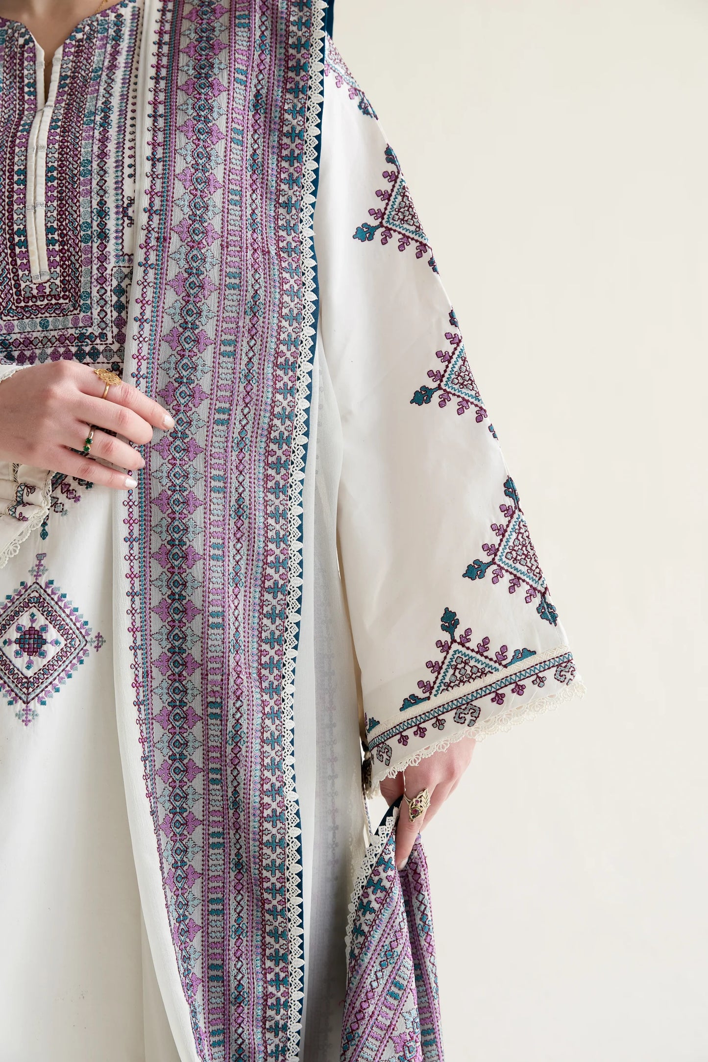 OFF-WHITE LUXURY EMBROIDERED LAWN 3PCS SET (NPA3-26406) | RAMADAN EDIT '26 | ZAIB