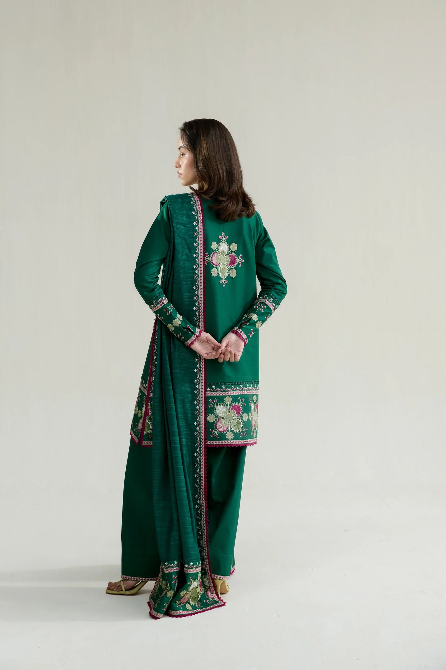 EMERALD GREEN LUXURY EMBROIDERED LAWN 3PCS SET (NPA3-26413) | RAMADAN EDIT '26 | ZAIB