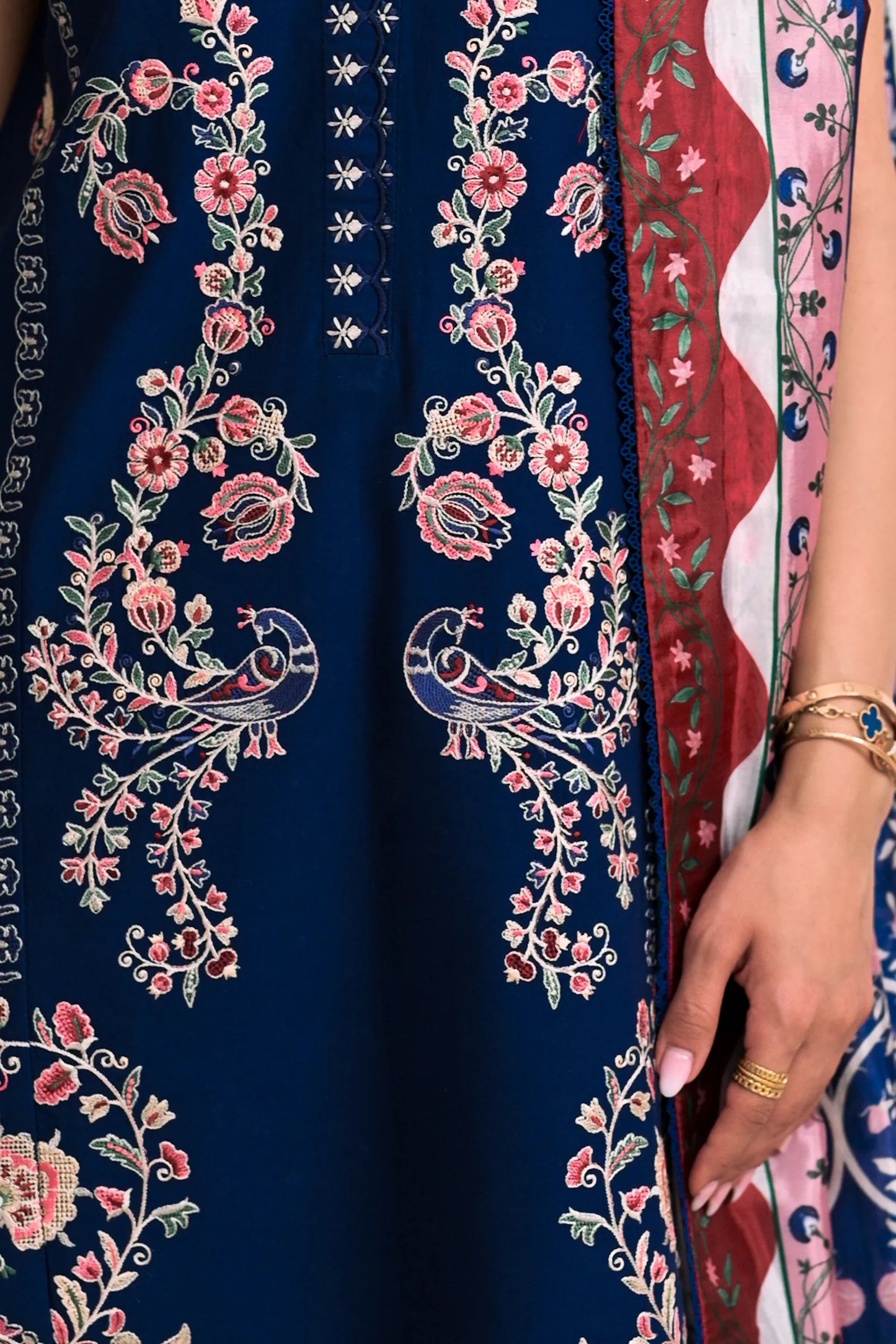 DMIDNIGHT SAPPHIRE LUXURY EMBROIDERED LAWN SET(NEL-26605) | LUXURY LAWN X EID '26 | ZAIB