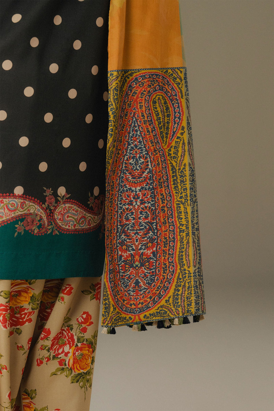 PAPER MOON-3A | COCO PRINTS EDIT V | Zara Shahjahan