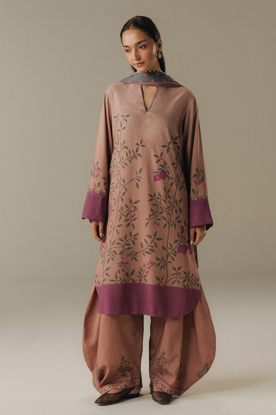 SIENNA FIELD-4B | COCO PRINTS EDIT V | Zara Shahjahan