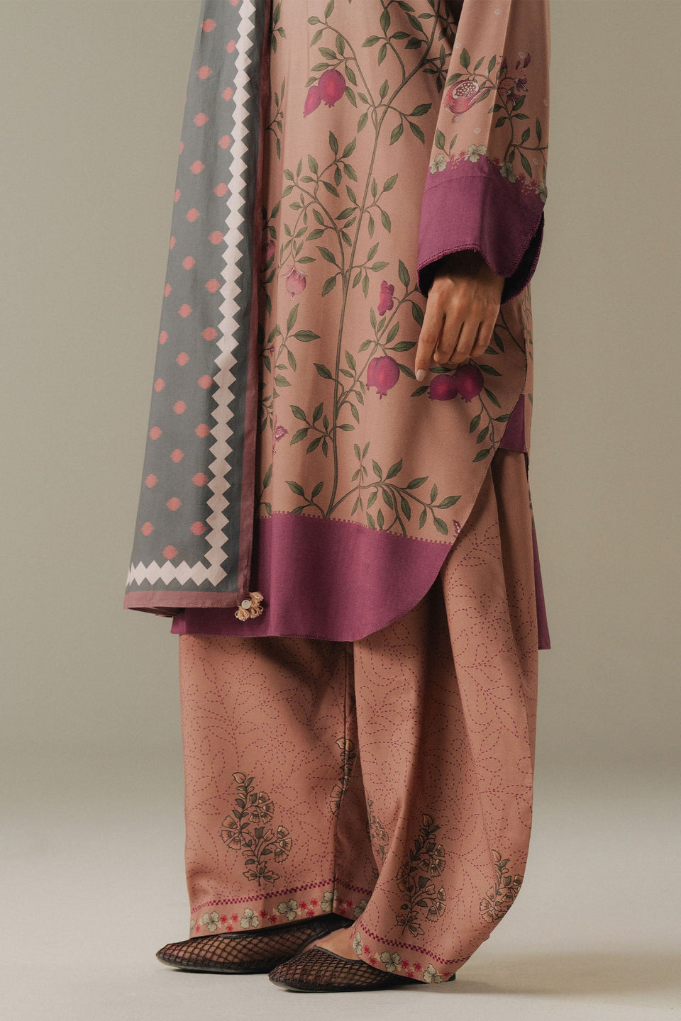 SIENNA FIELD-4B | COCO PRINTS EDIT V | Zara Shahjahan