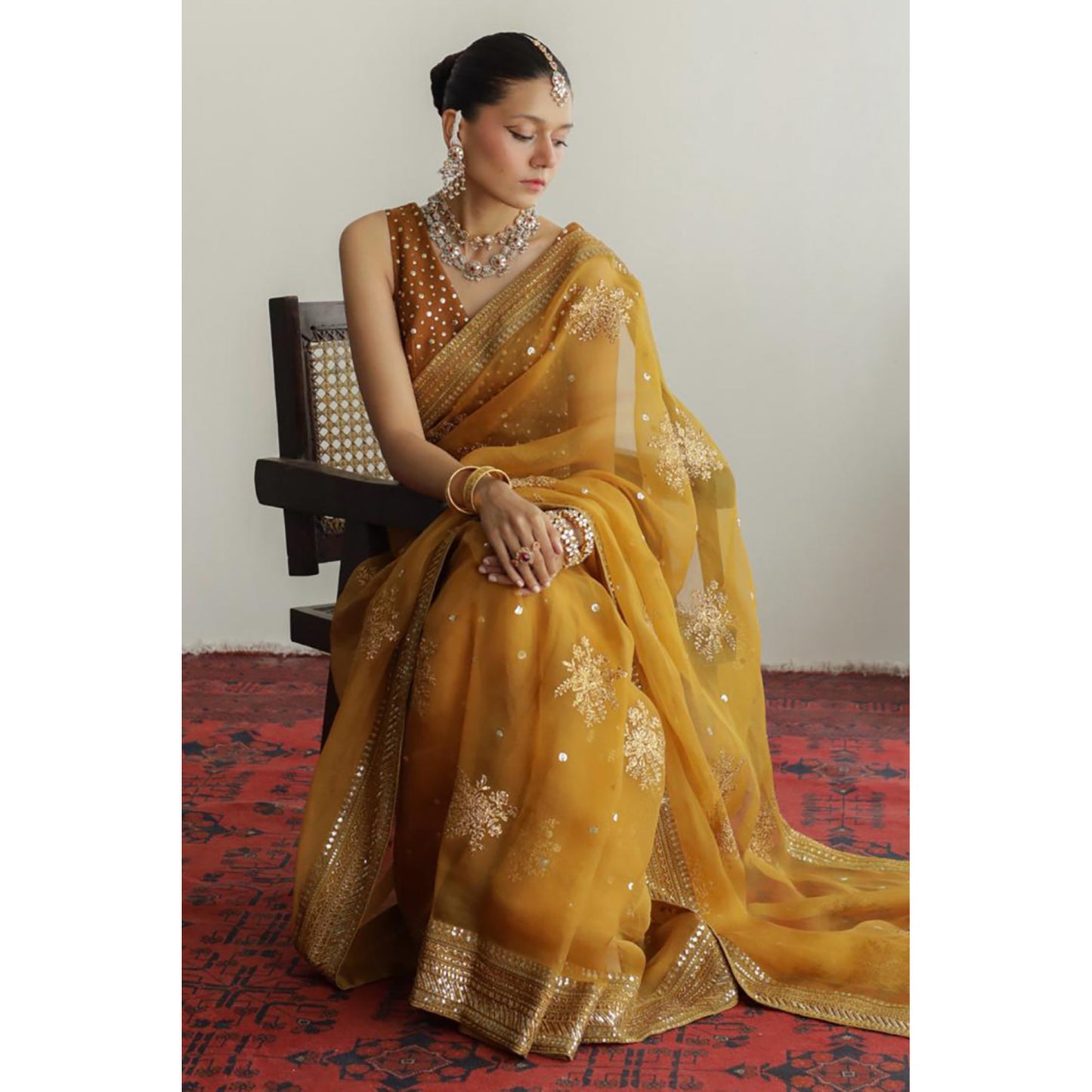 HONEY GOLD OUTFIT | SAREE | DYOT