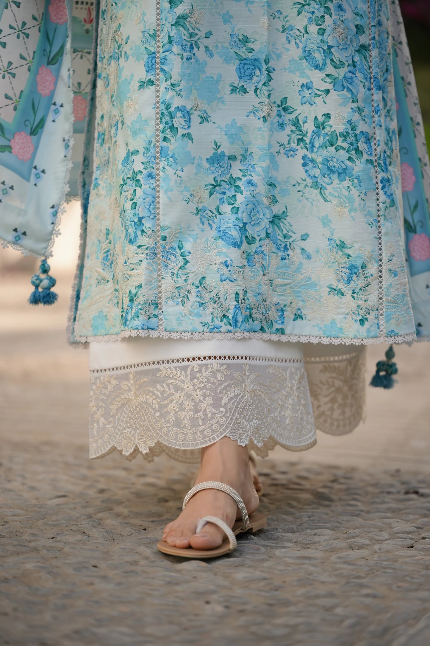MINT SORBET LUXURY PRINTED EMBROIDERED LAWN SET (NEL-25618) | ZAIB