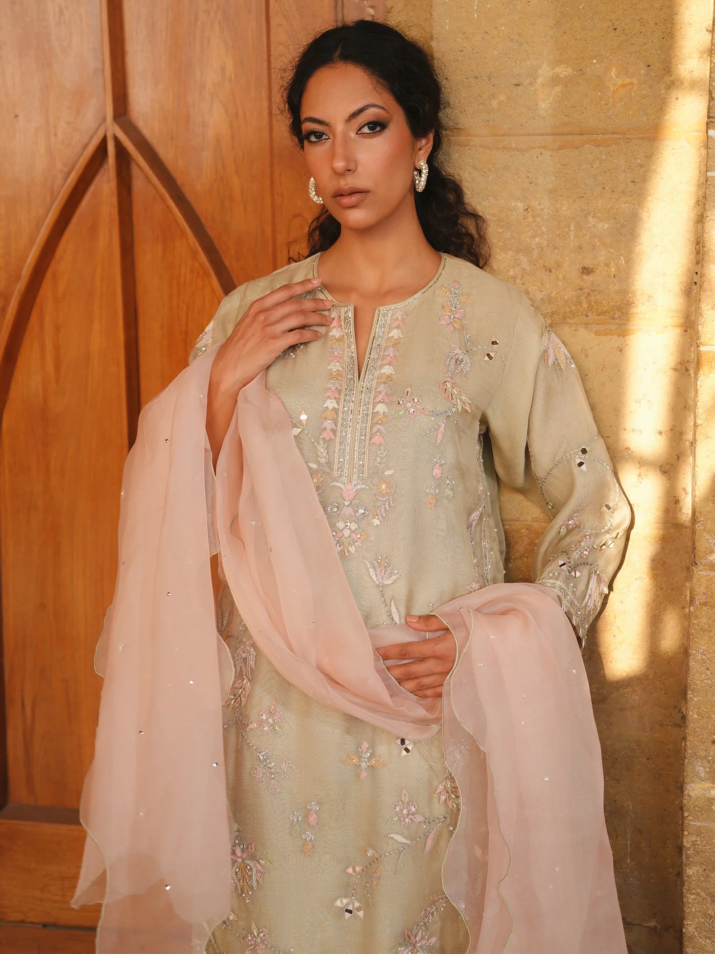 SS26AMB2-AW25AMB2OWKPD001 | NEW IN | MISHA LAKHANI