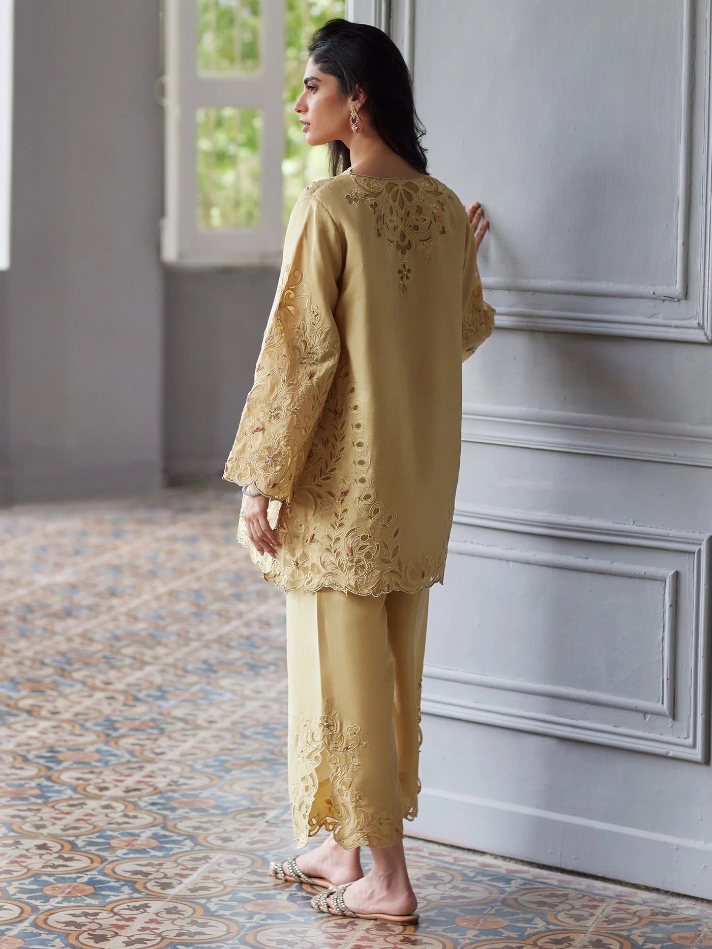 SS26AMB2-AW25AMB1OWTP004 | NEW IN | MISHA LAKHANI