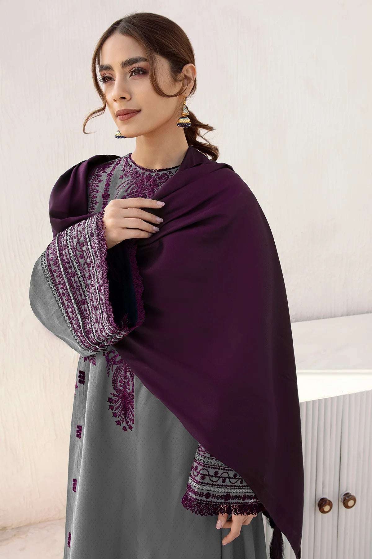 JZ-UW-D0245-0 | EMBROIDERED JACQUARD KHADDA | Jazmin