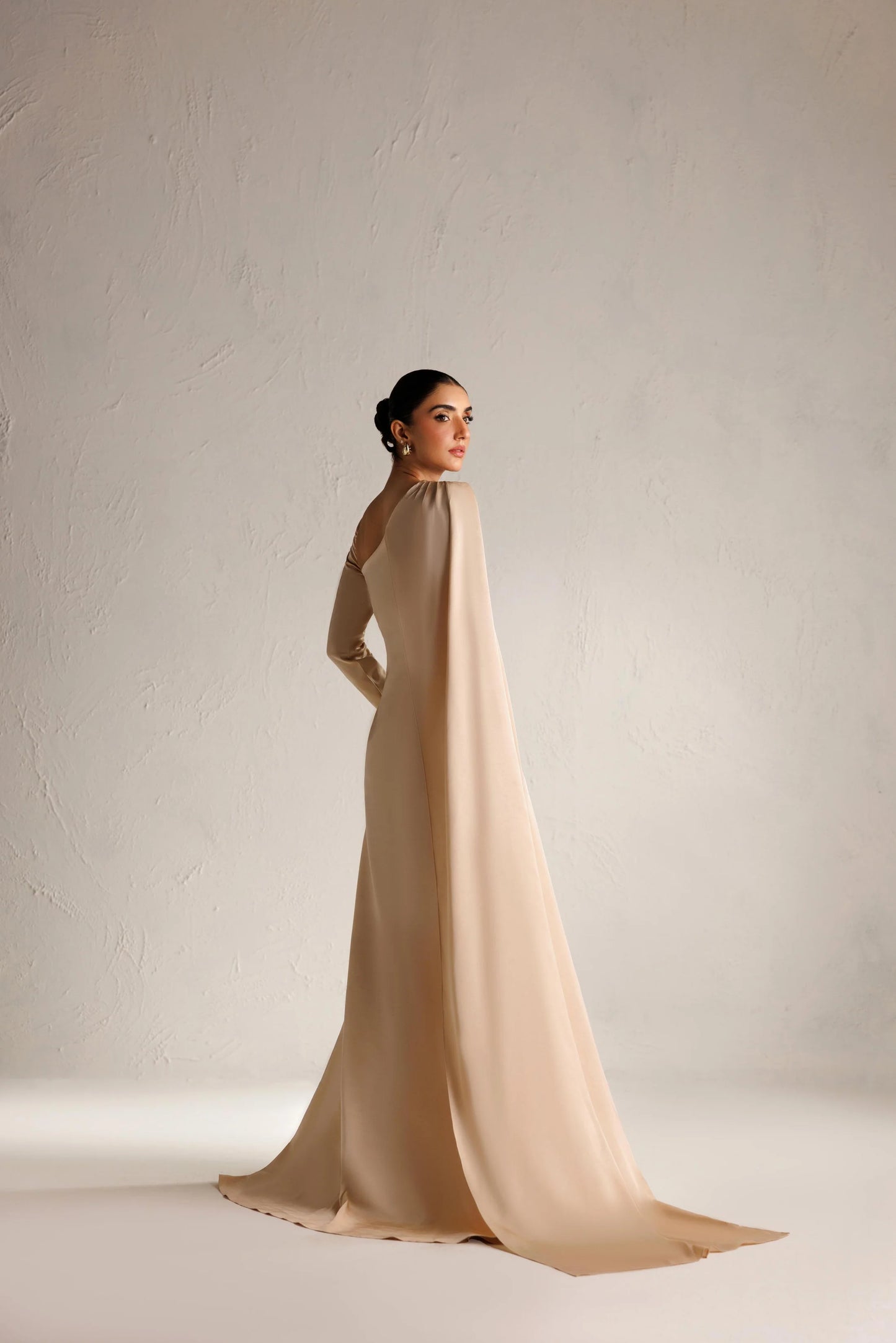 LOOK 27 | Basics | Caia