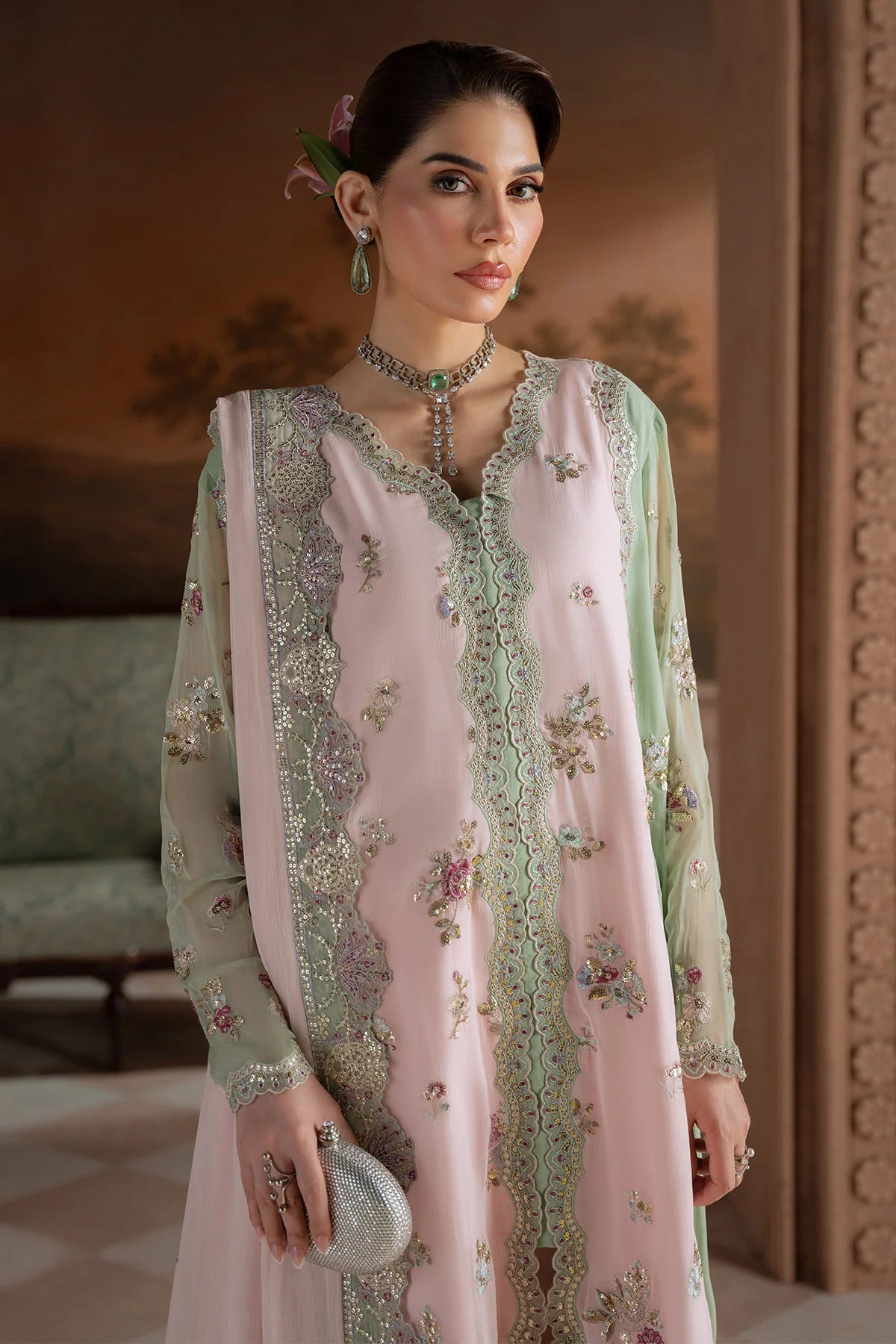 AM-43 | New In | Nureh