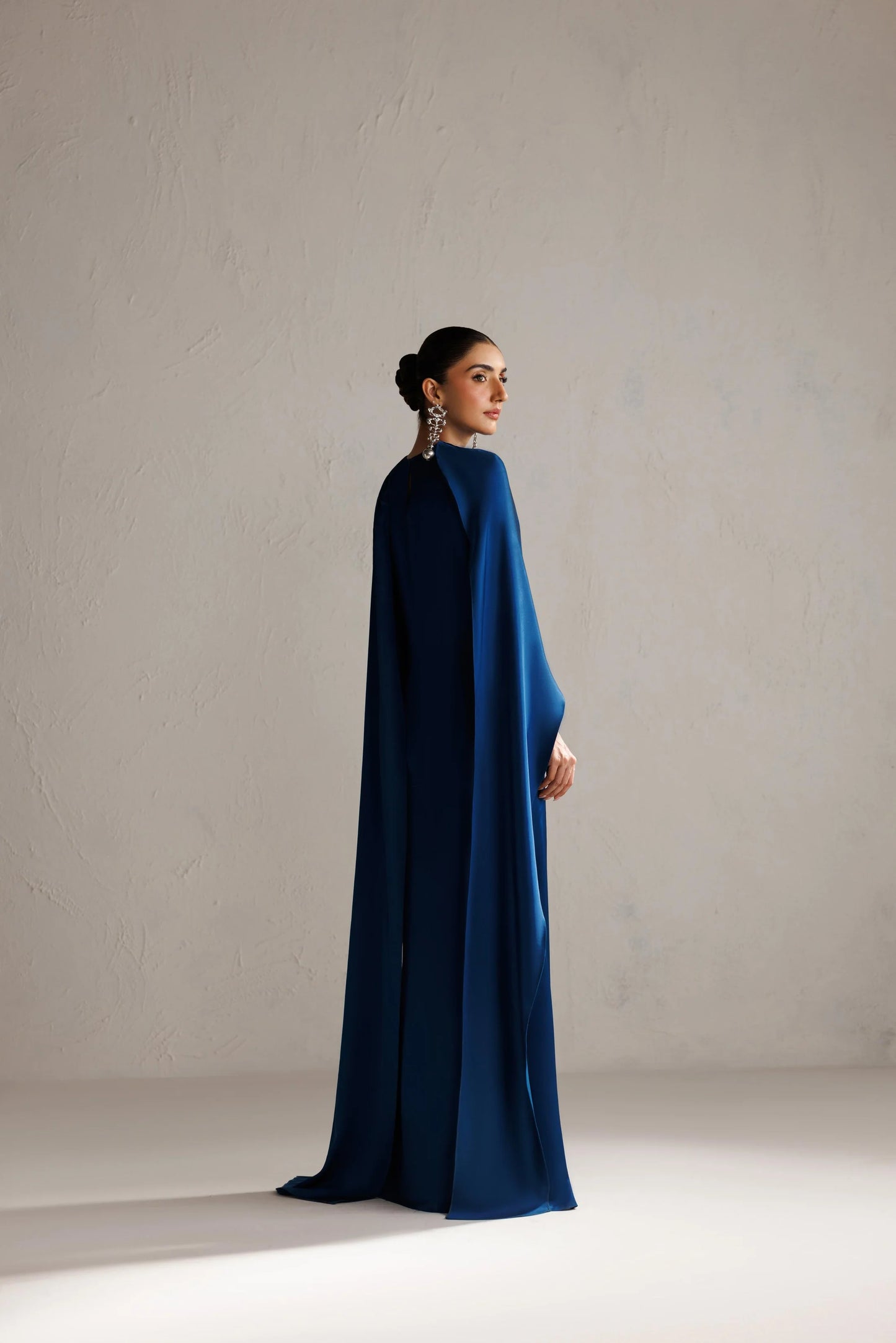 LOOK 26 | Basics | Caia