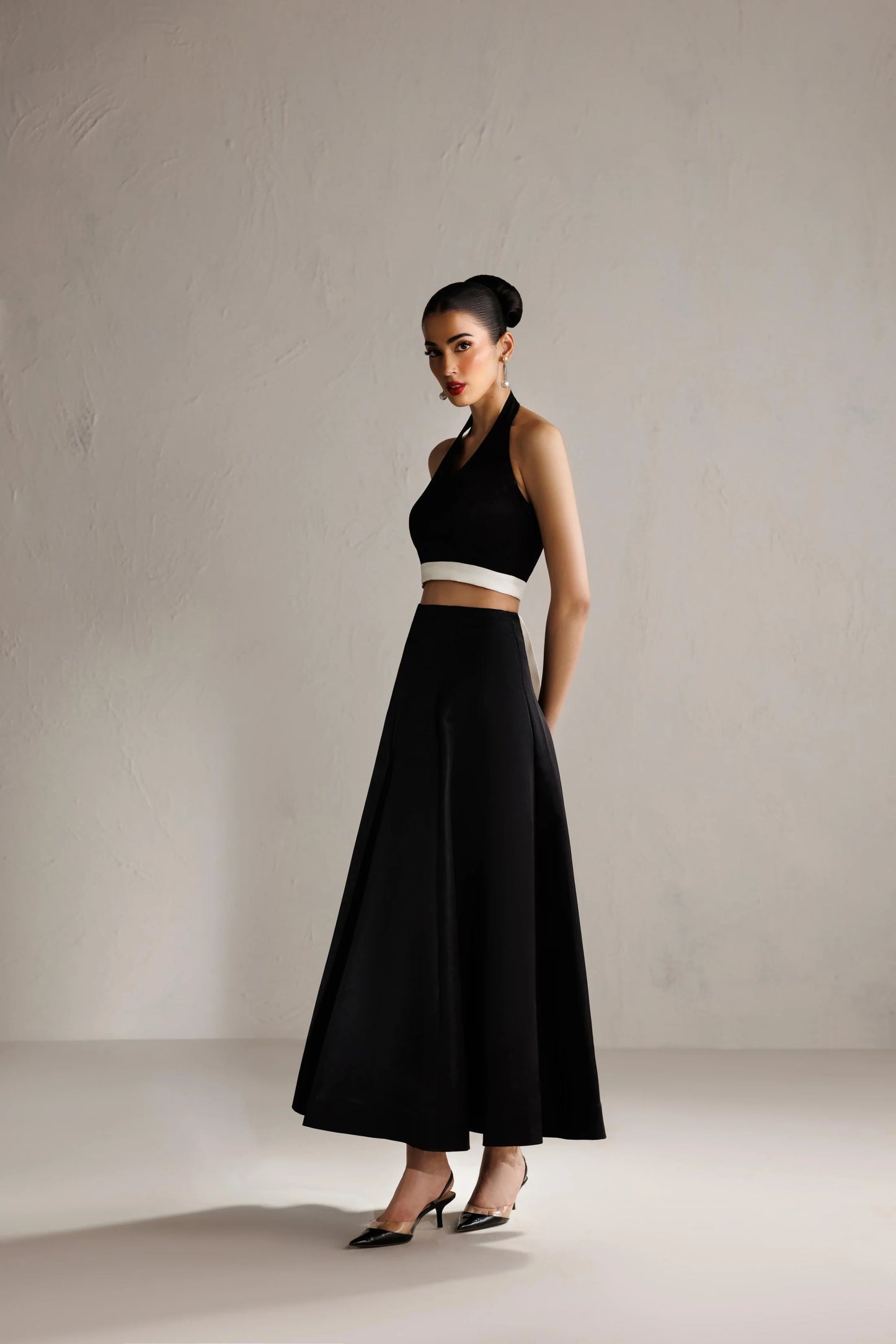 LOOK 20 | Basics | Caia