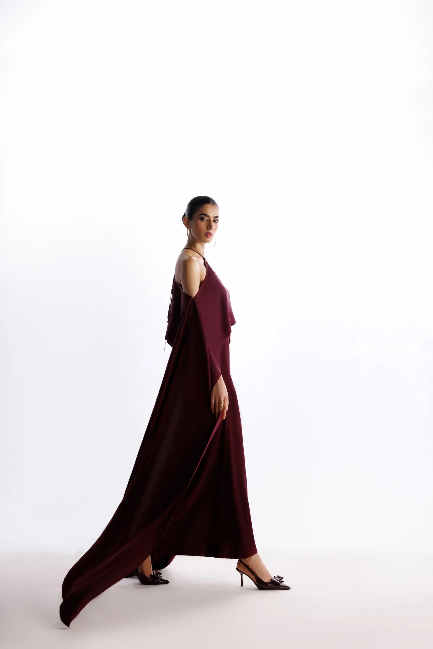 LOOK 18 | Basics | Caia