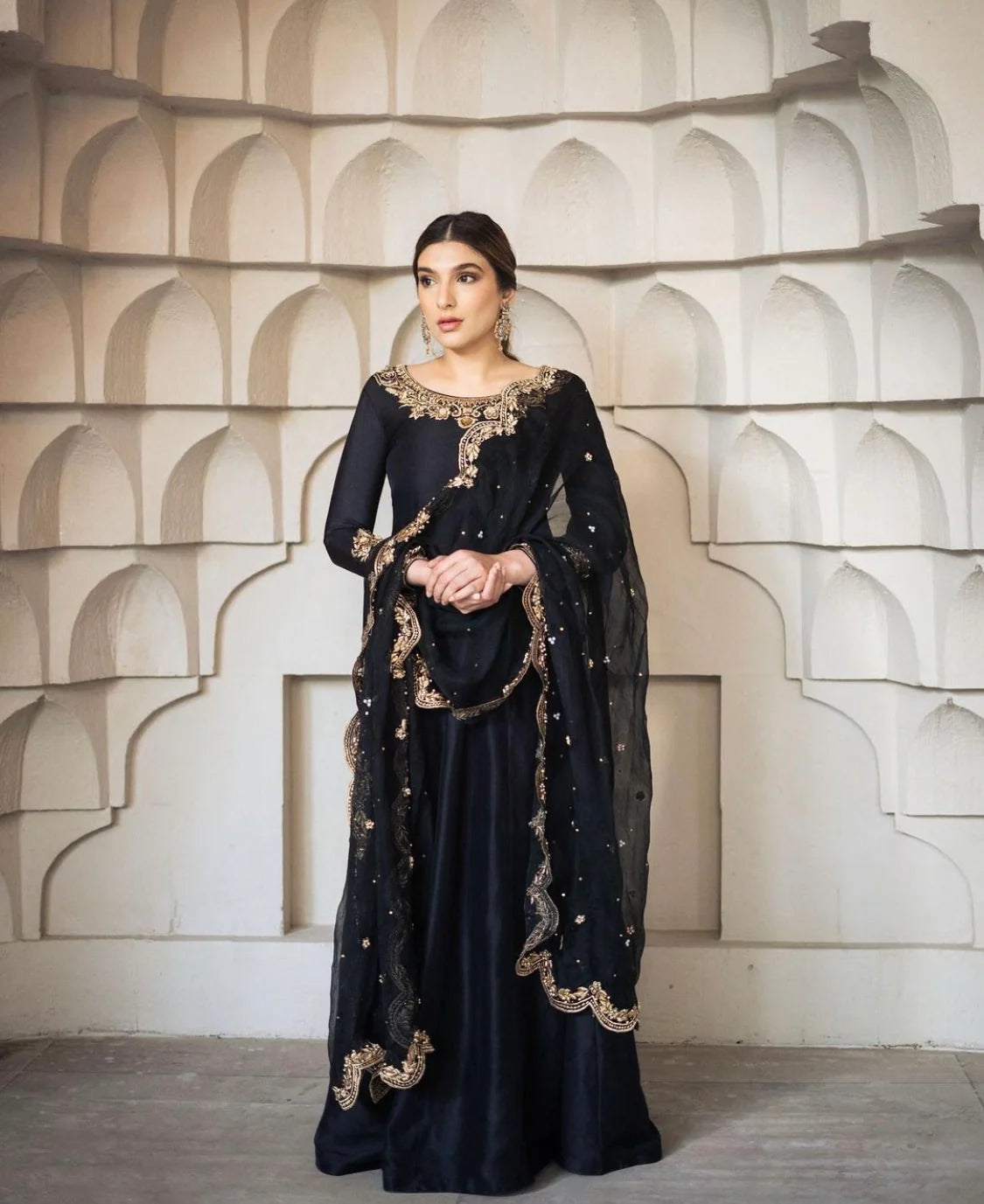 Afsaneh | Shanzay Anooshay
