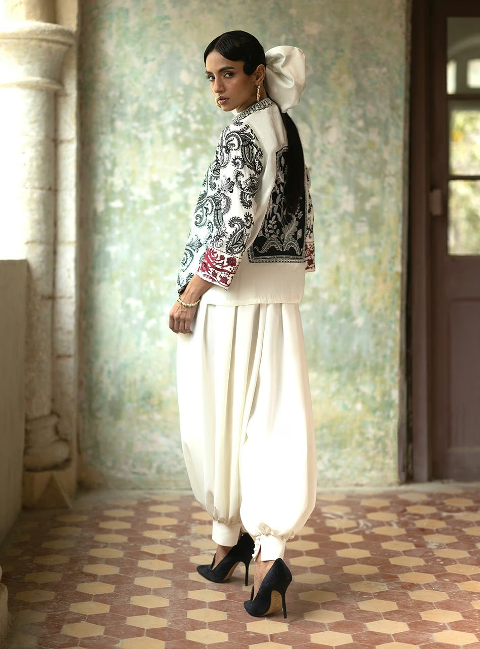 Paisley Pride | Eid Edit '26 |  Zainab Chottani