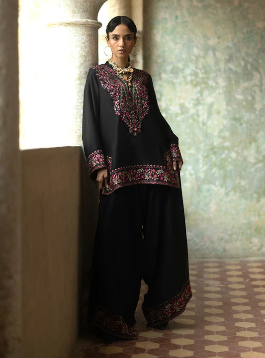 Obsidian Crest | Eid Edit '26 |  Zainab Chottani