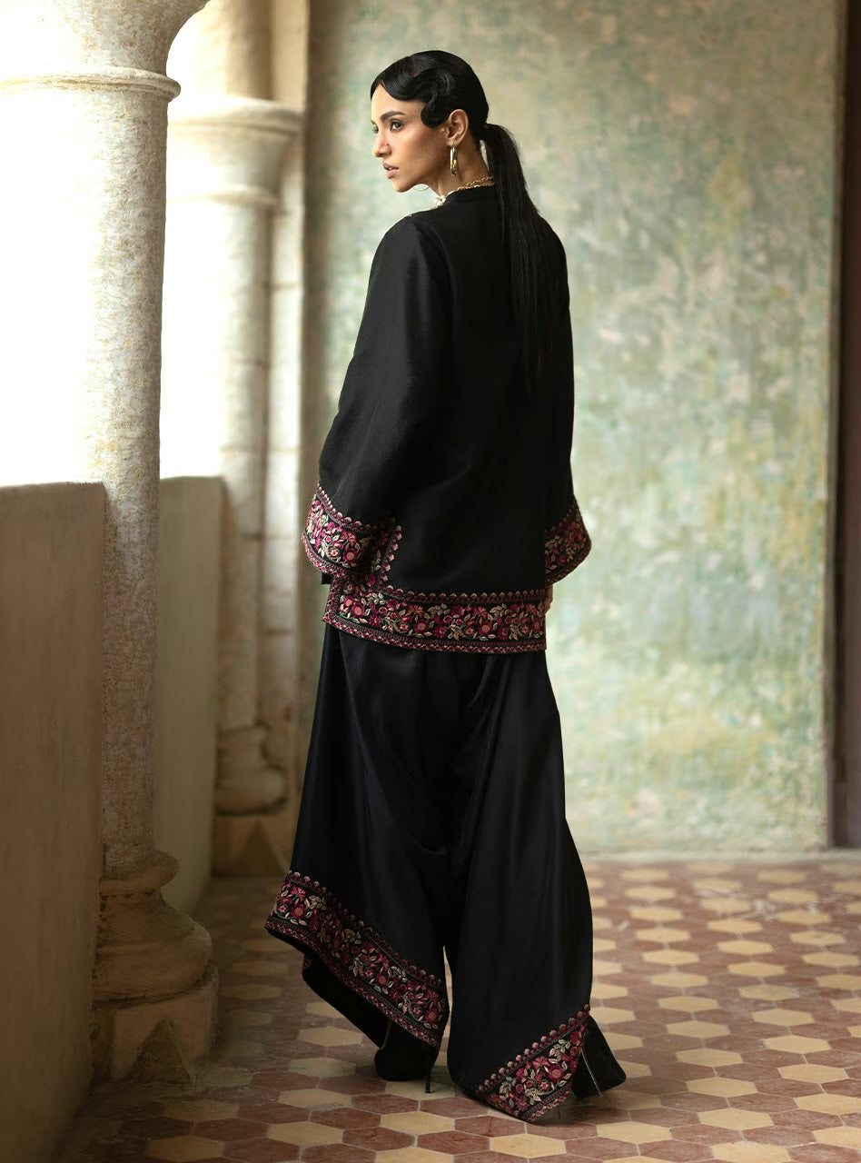 Obsidian Crest | Eid Edit '26 |  Zainab Chottani