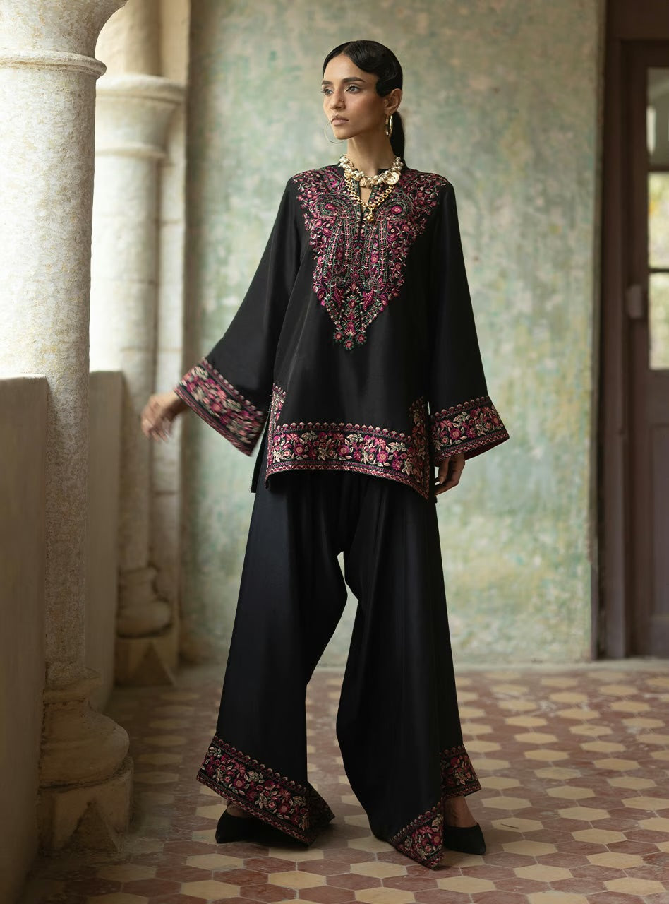 Obsidian Crest | Eid Edit '26 |  Zainab Chottani