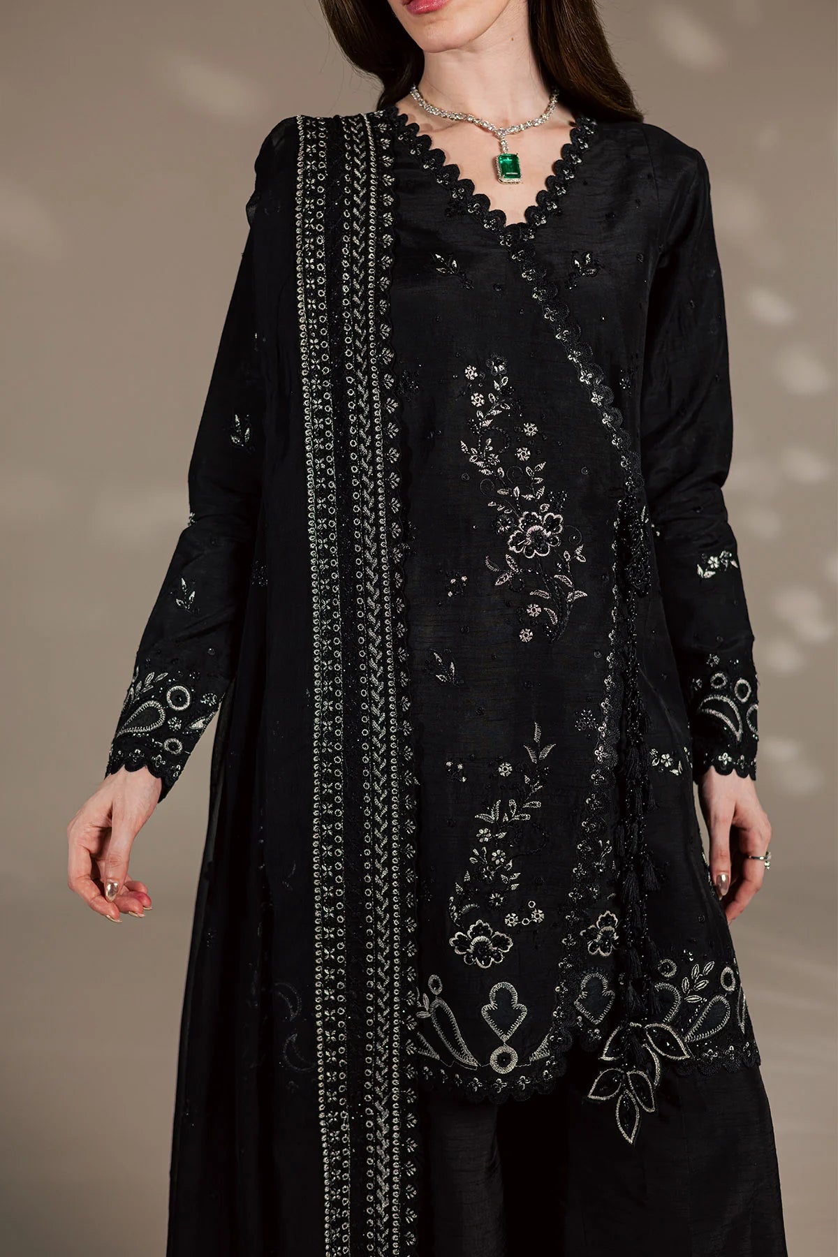 S-37 | New In | Nureh