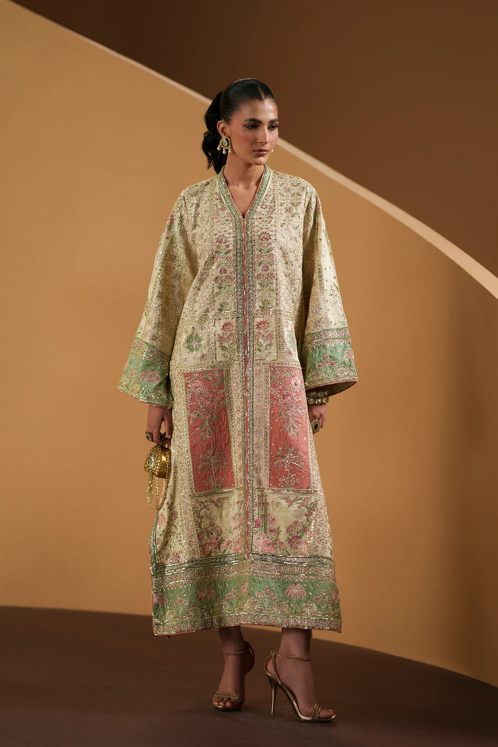 ANTIQUE WHITE | E1210/104/006 | Women Boutique 1 August ‘26 | Ethnc