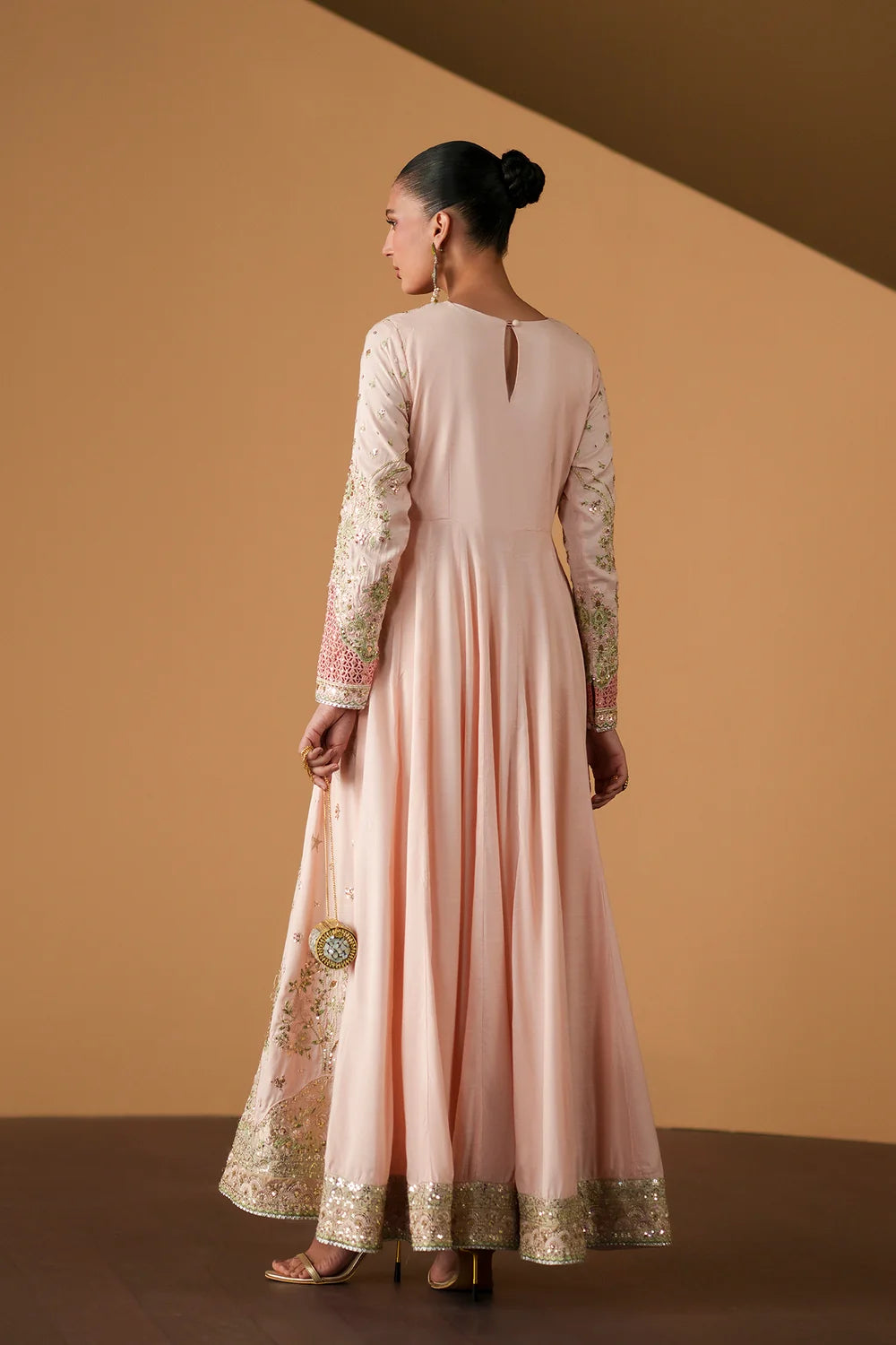 PALE CORAL | E1133/104/329 | Women Boutique | Ethnc