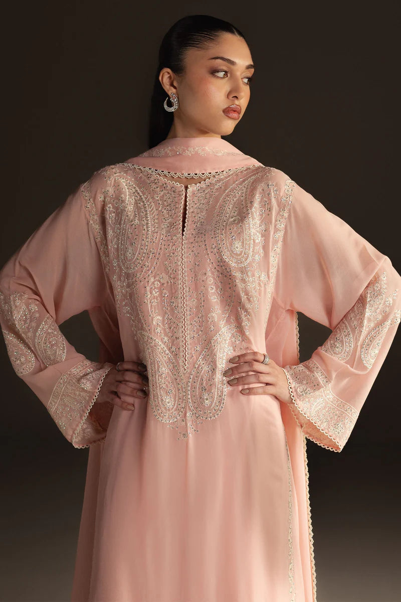 Elaya | Winter Edit 2025 | Zara Shahjahan