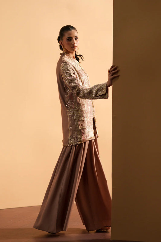 CARAMEL | E1148/104/806 | Women Boutique 1 August ‘26 | Ethnc