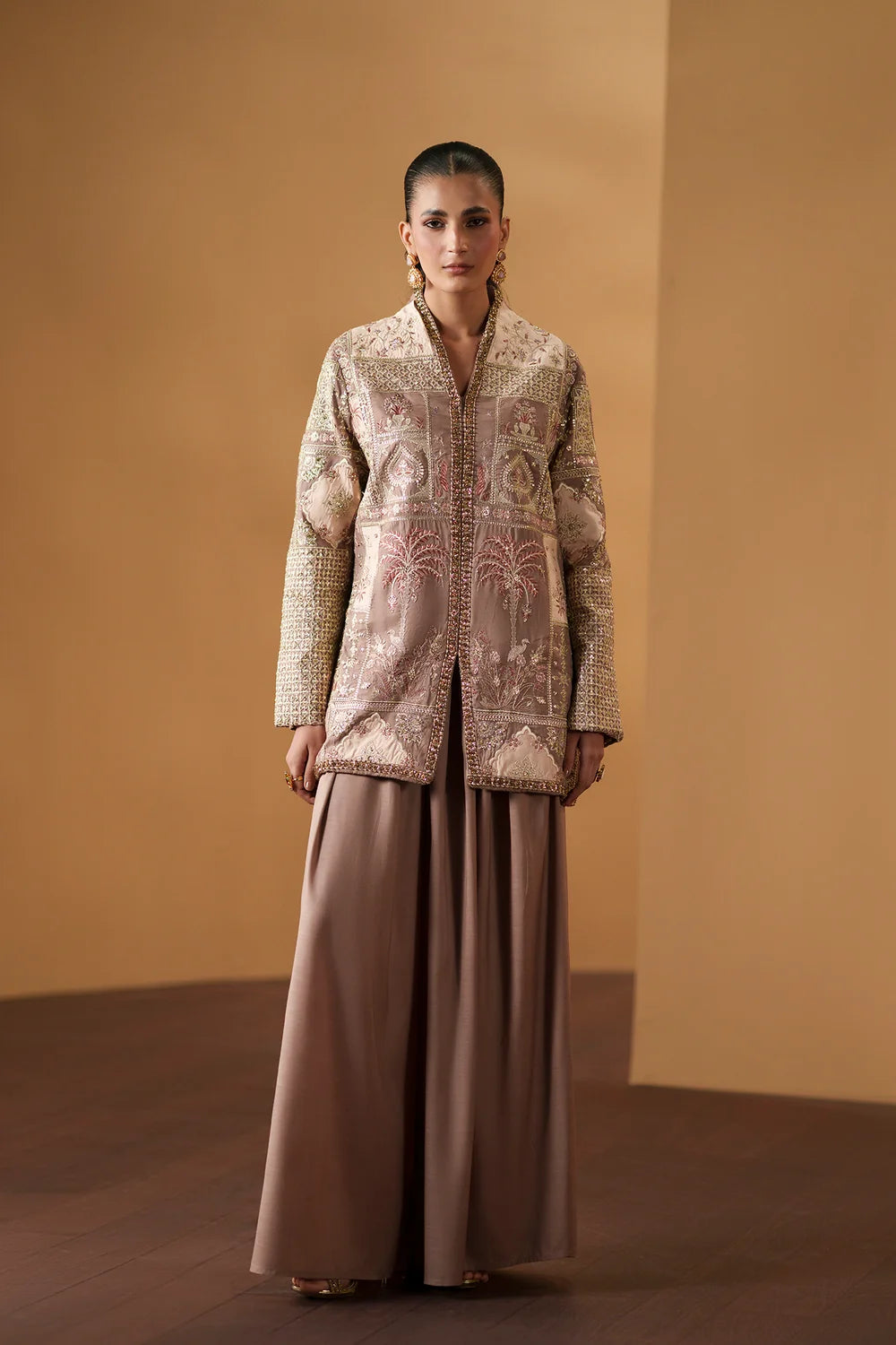 CARAMEL | E1148/104/806 | Women Boutique 1 August ‘26 | Ethnc