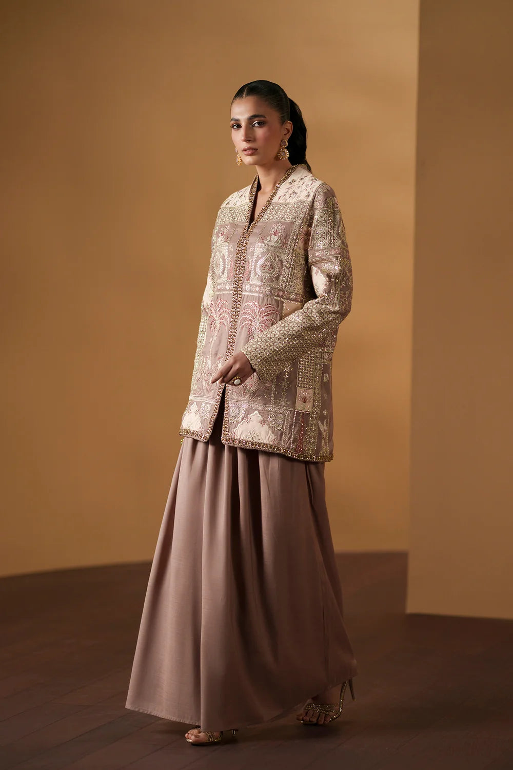 CARAMEL | E1148/104/806 | Women Boutique 1 August ‘26 | Ethnc