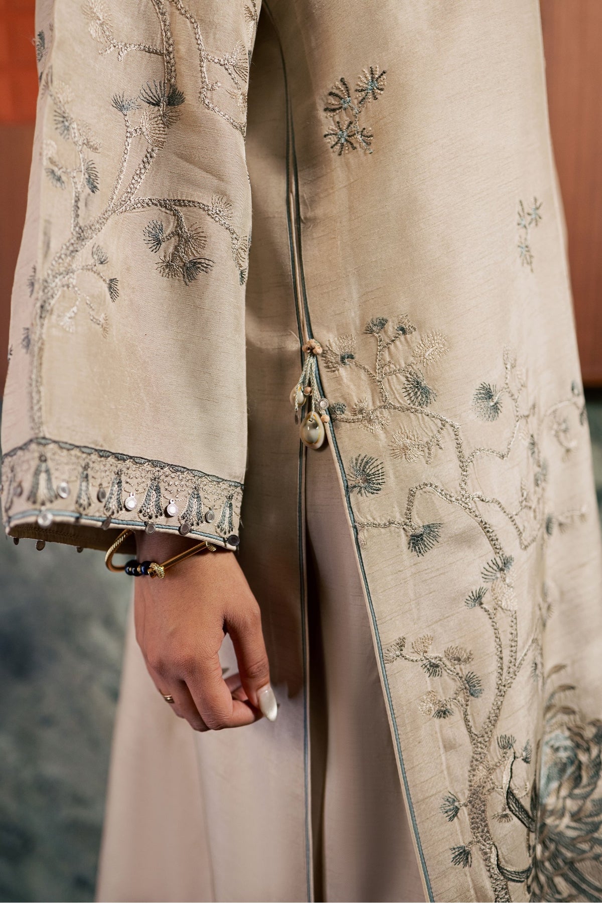 IRIS (ZRW-21702) | SILK - FALL'26 | ZAHA