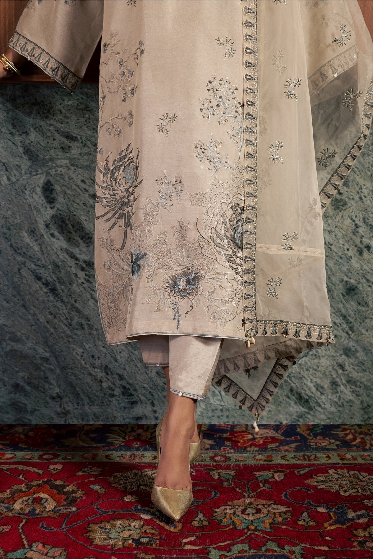 IRIS (ZRW-21702) | SILK - FALL'26 | ZAHA