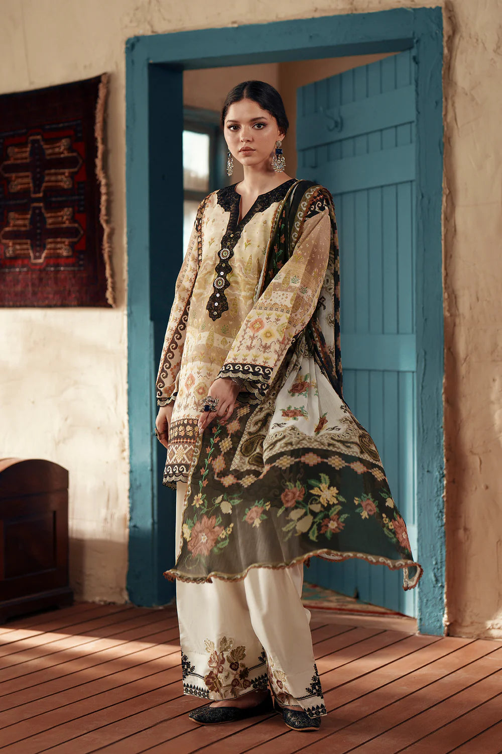 ANTIQUE WHITE | E4403/103/006 | Women Rozana - Eid Collection | Ethnc