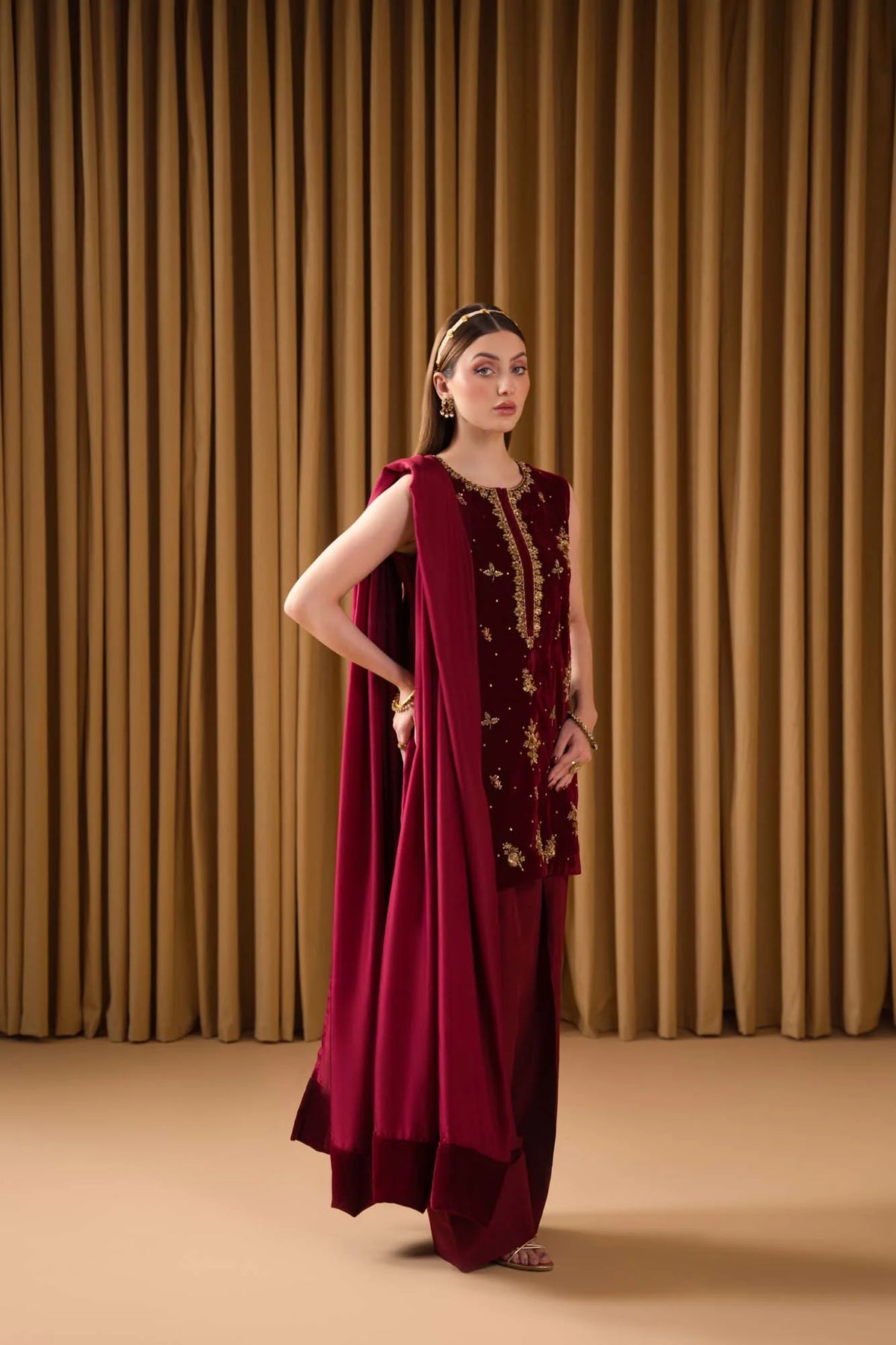 Jasper | Velvet | Kaida