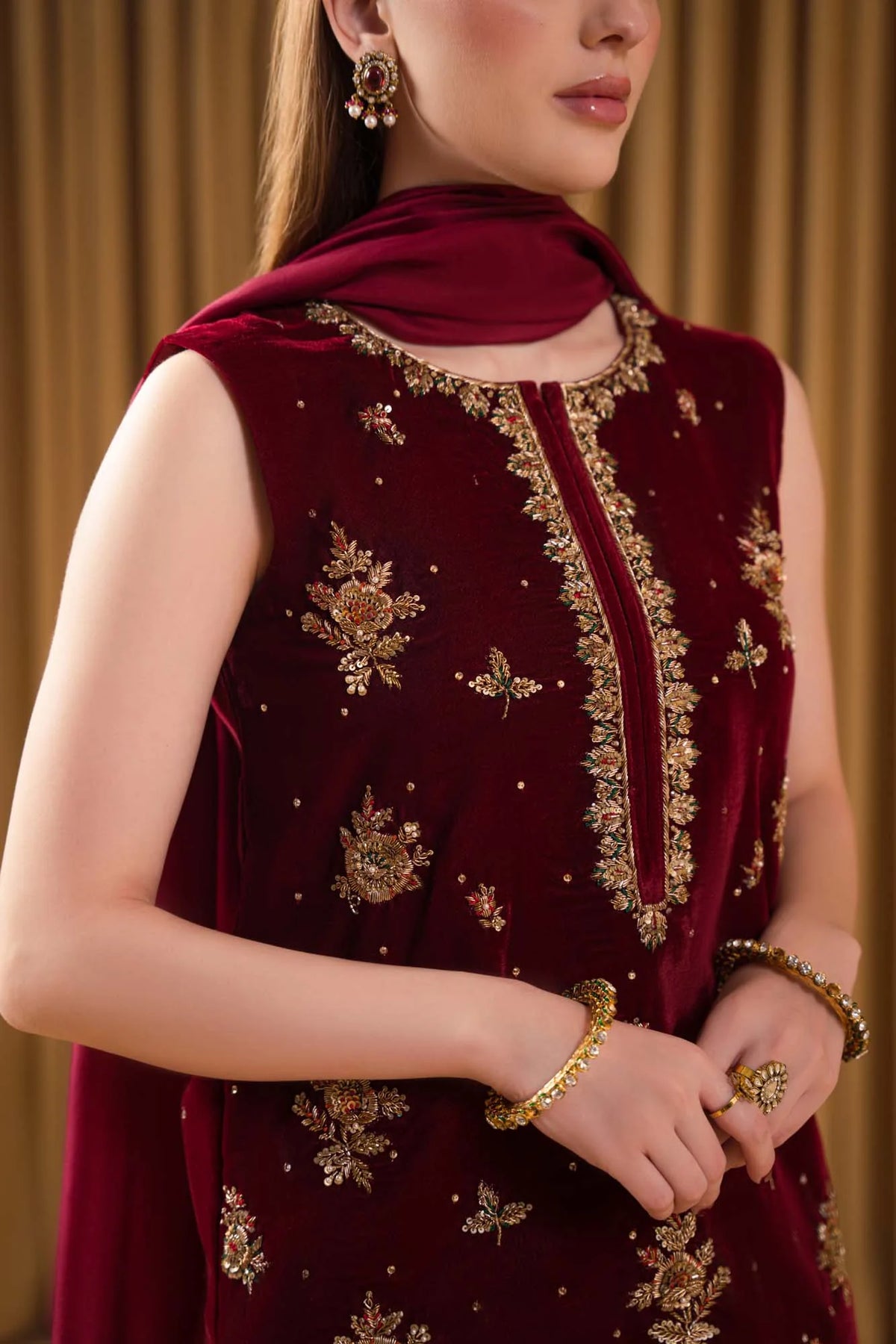 Jasper | Velvet | Kaida