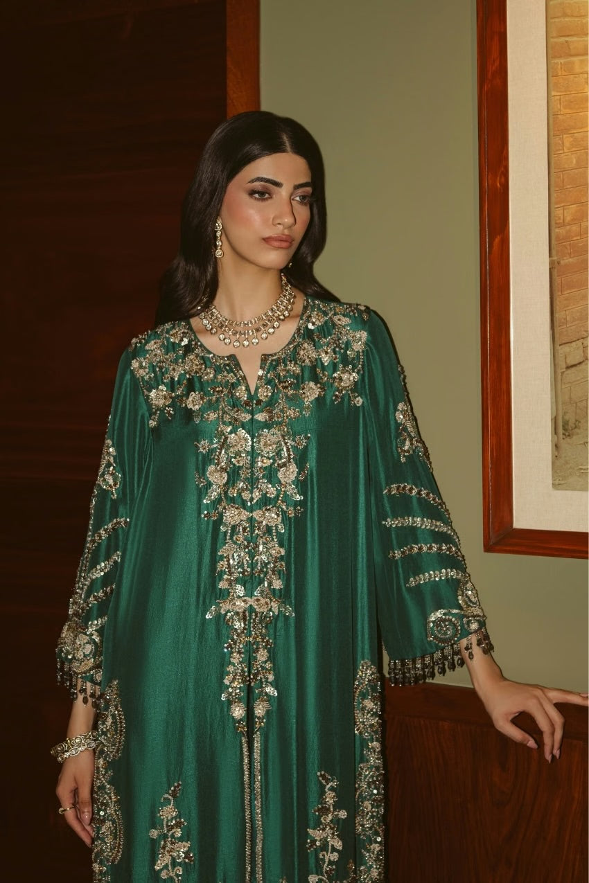 Deep Emerald Splendor (D-09) | The Overture '26 | Ammara Khan