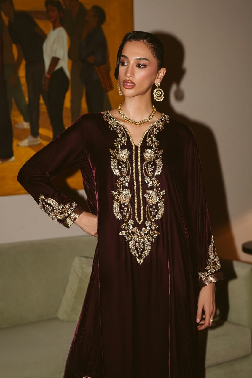 Gilded Plum Kaftan (D-06) | The Overture '26 | Ammara Khan