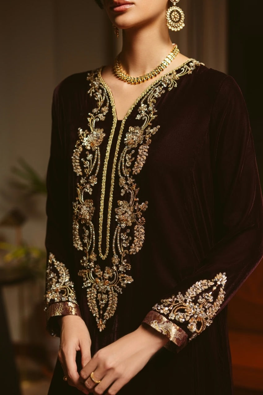Gilded Plum Kaftan (D-06) | The Overture '26 | Ammara Khan