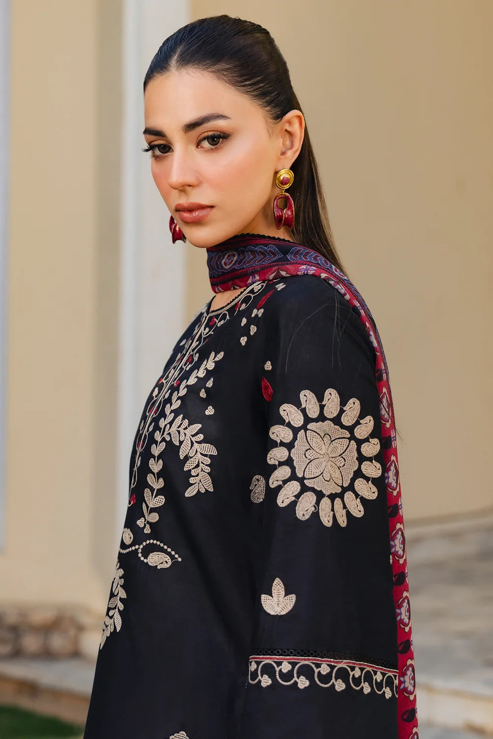 EMBROIDERED LAWN RTW-1326 | New Arrivals | Jazmin