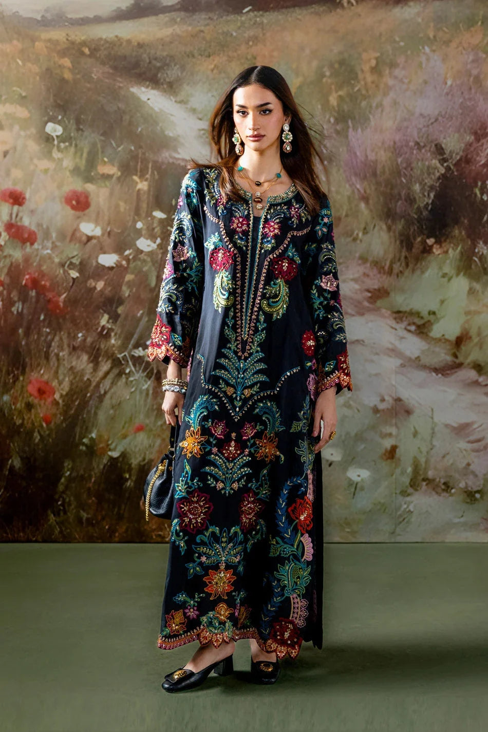 Black Orchid (D-05) | Nurae '26 | Ammara Khan