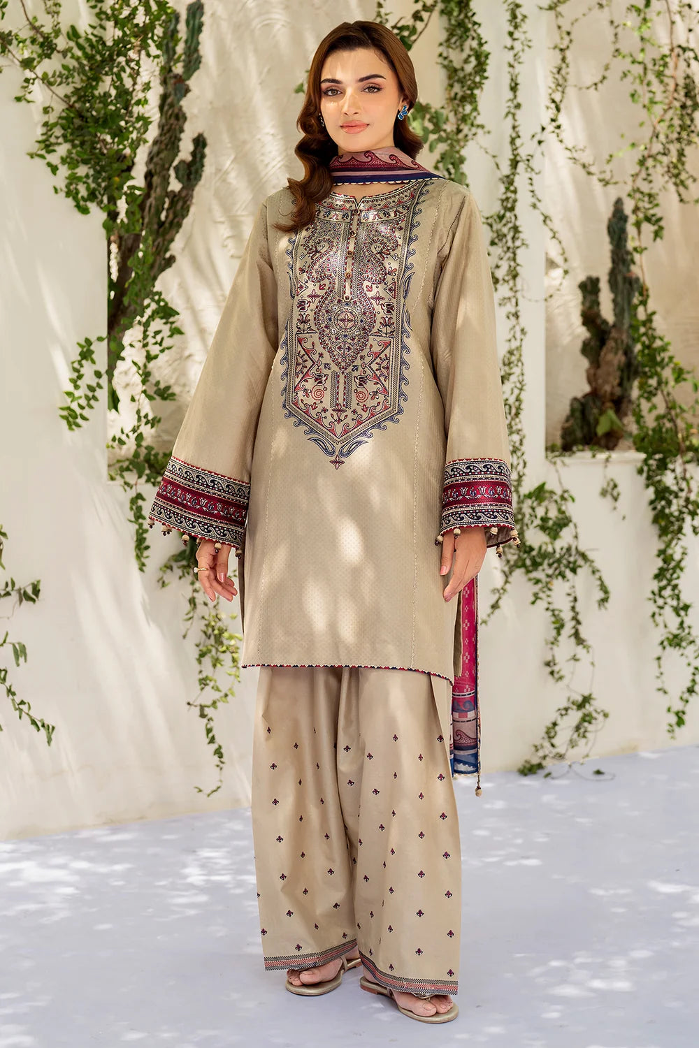 EMBROIDERED LAWN USE-9387 | New Arrivals | Jazmin