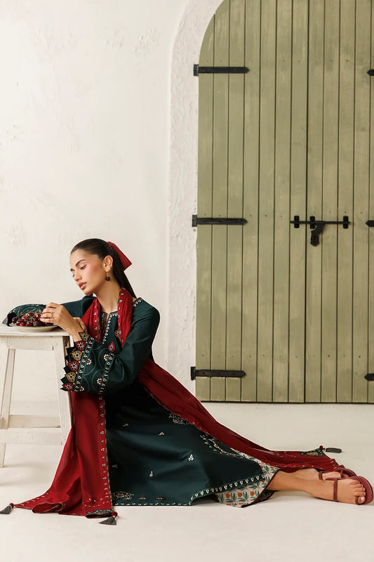 EMBROIDERED LAWN USE-9389 | New Arrivals | Jazmin