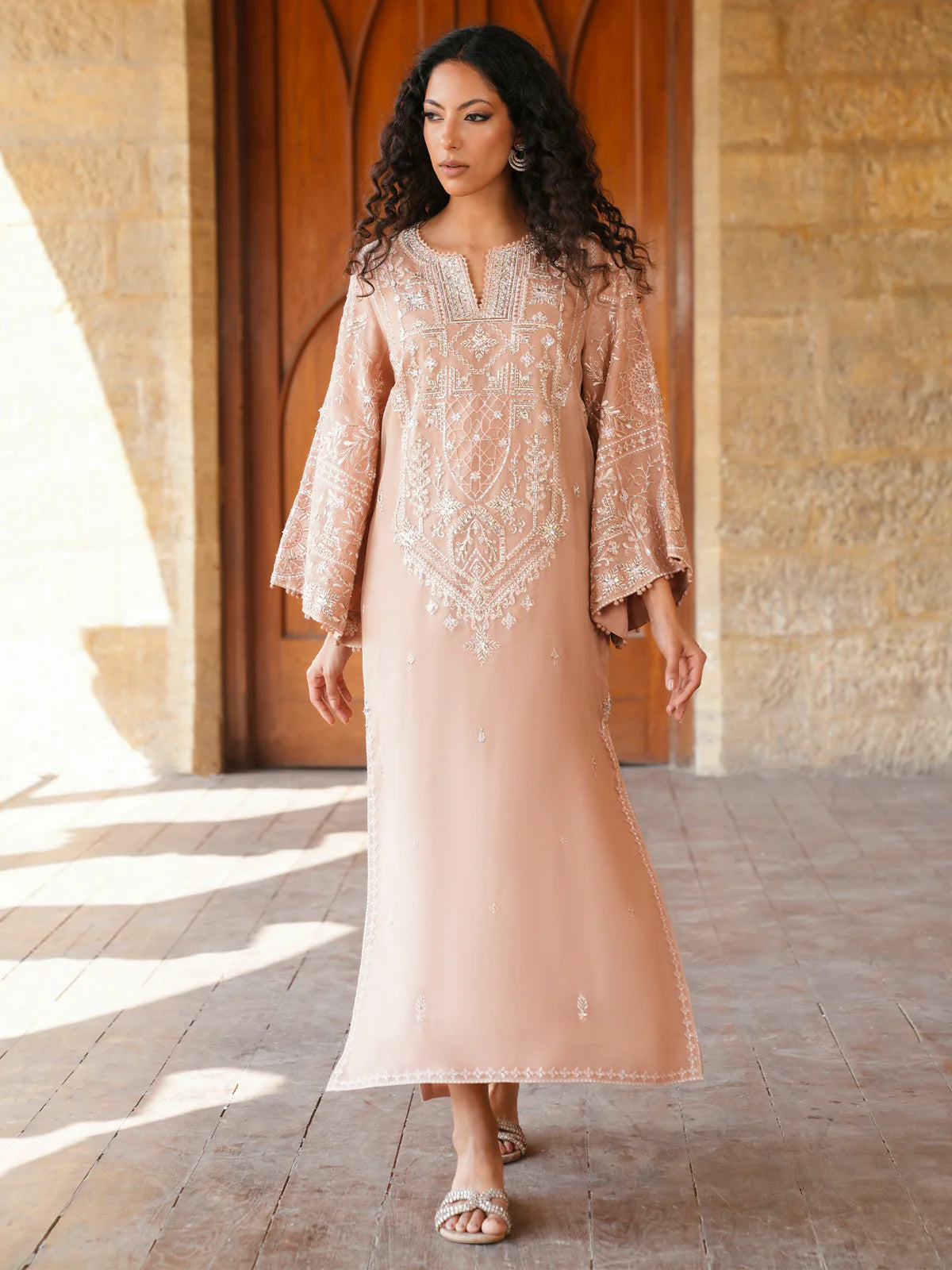 SAVANNAH | RSVP YES IN STYLE | MISHA LAKHANI