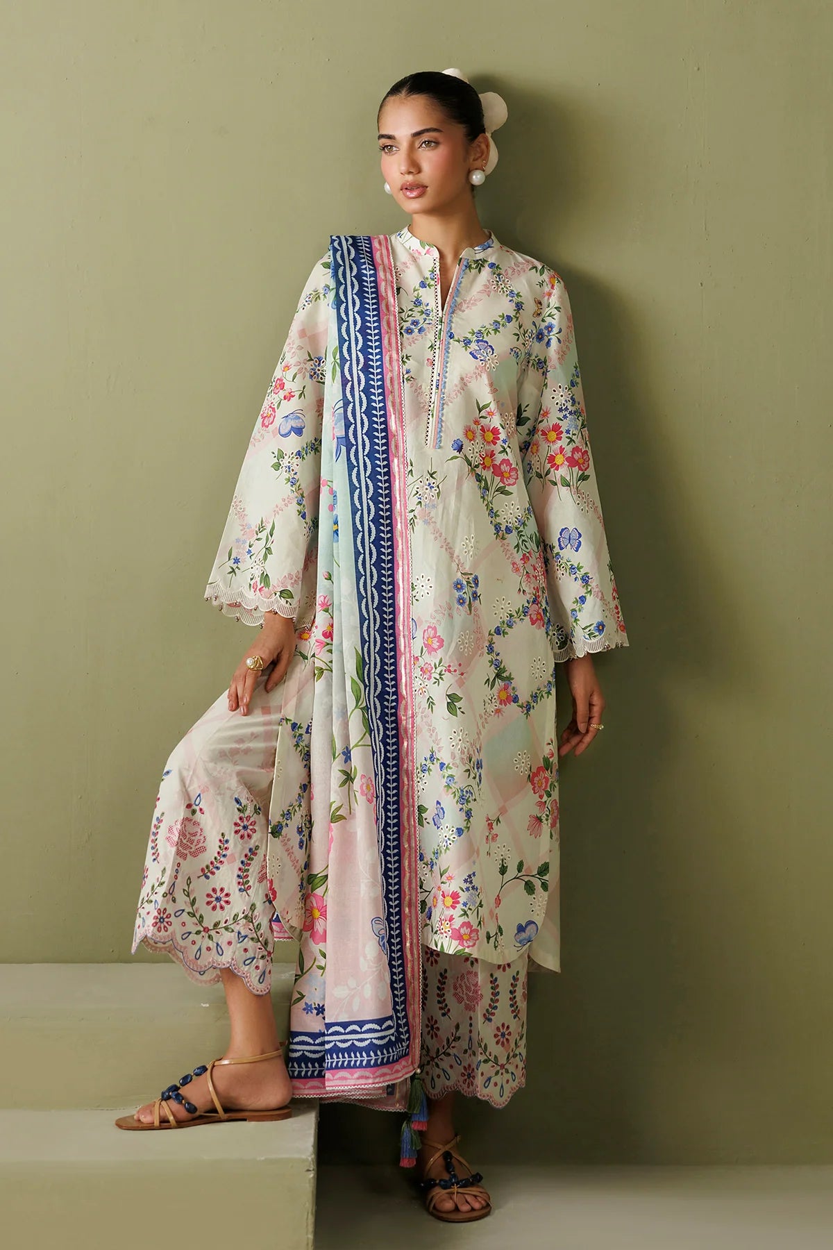 EMBROIDERED LAWN RTW-9385 | New Arrivals | Jazmin