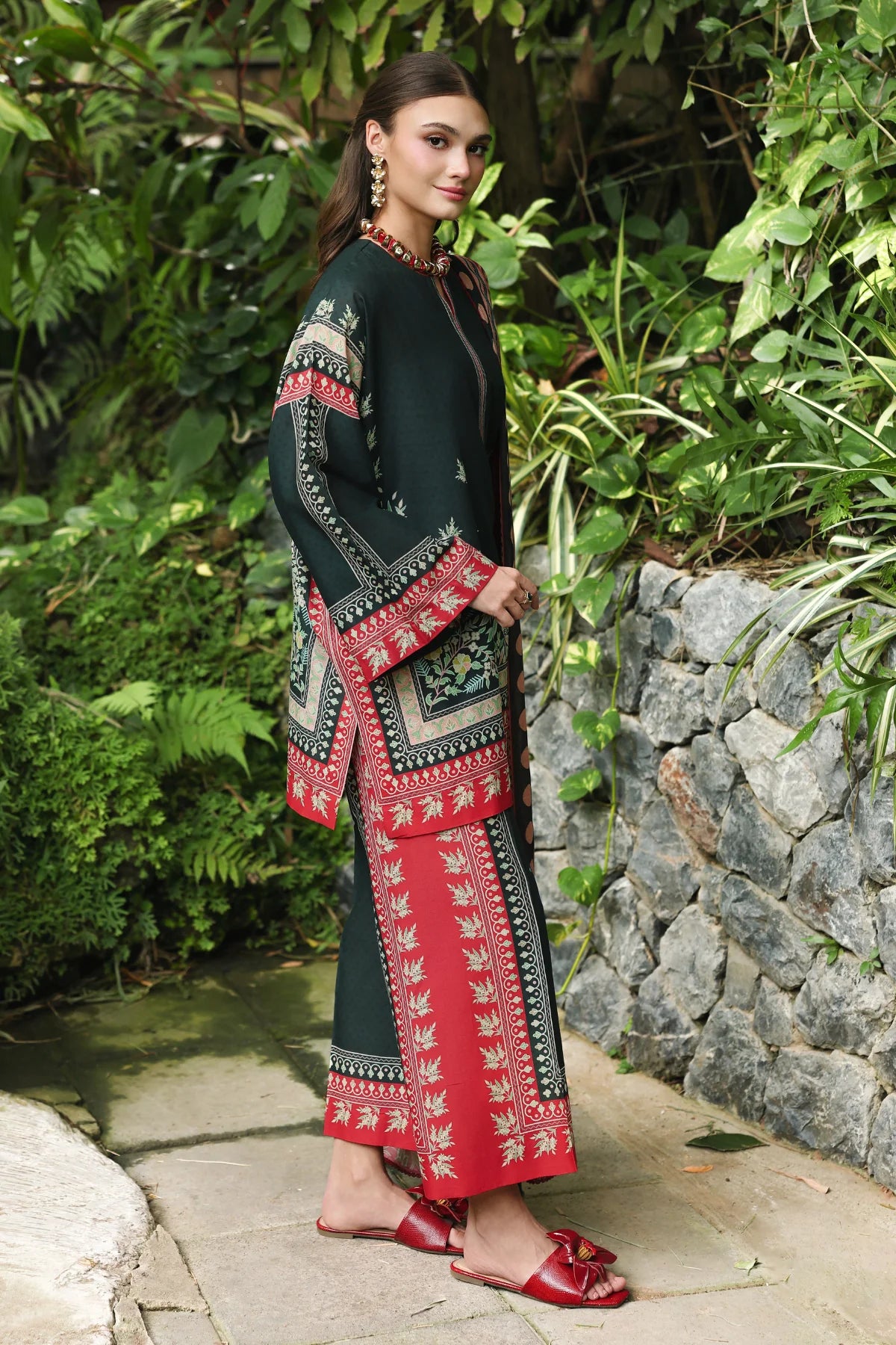 DIGITAL PRINTED LAWN USE-9401 | New Arrivals | Jazmin