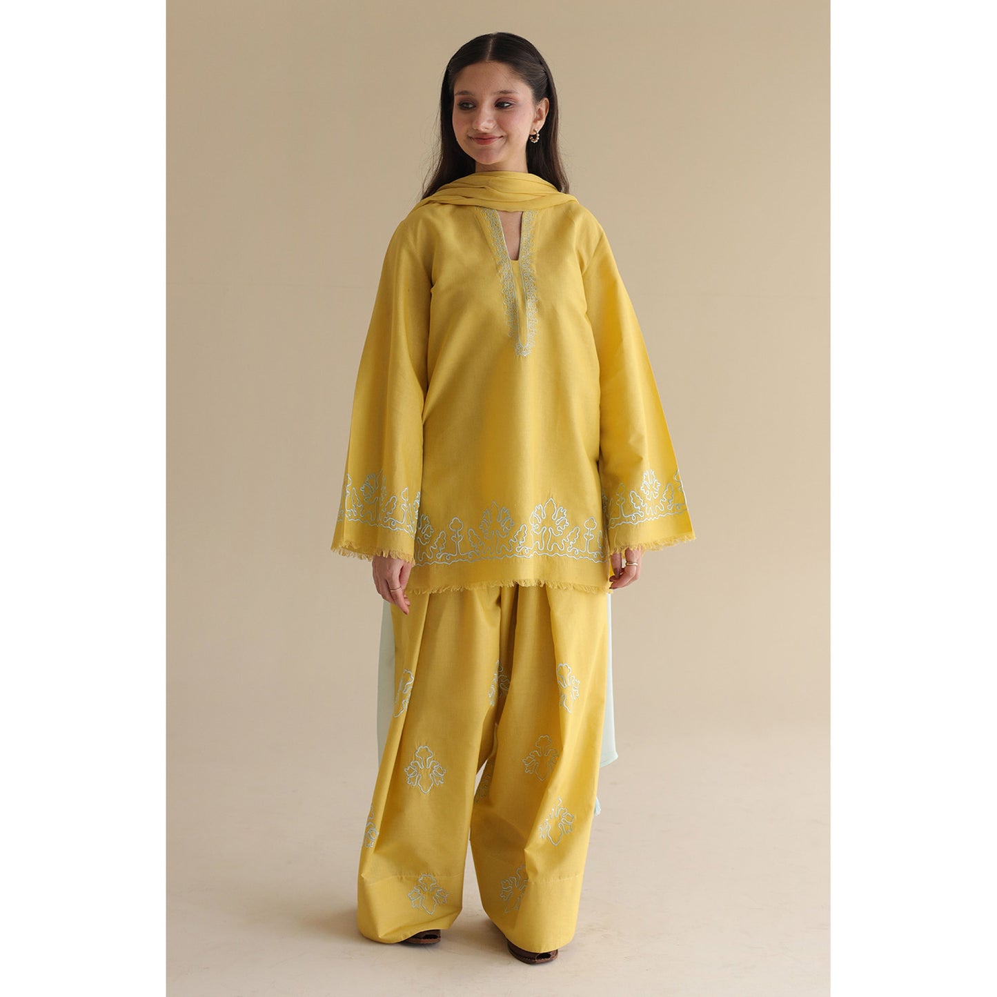 HONEY YELLOW OUTFIT | MONSOON ‘26 | DYOT