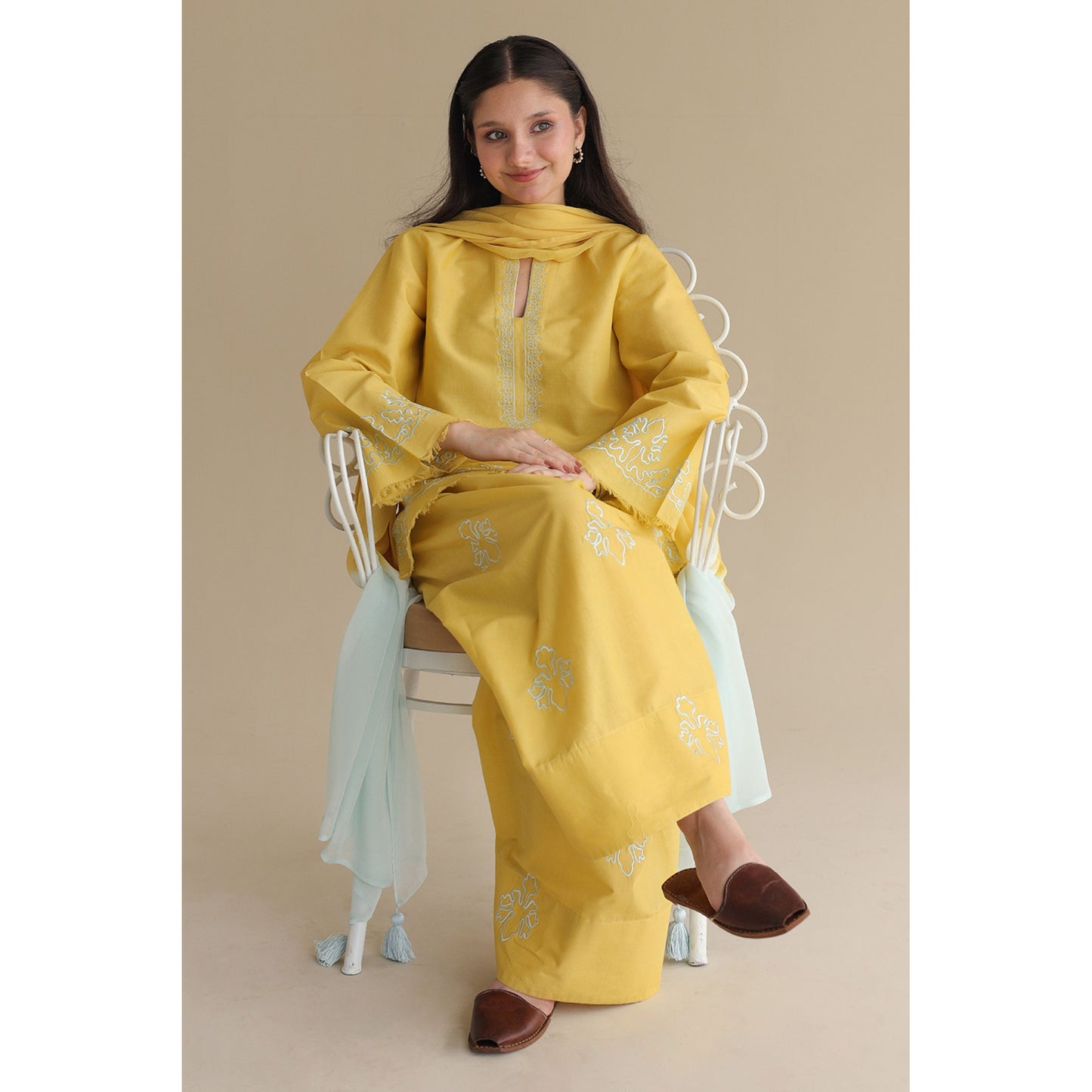 HONEY YELLOW OUTFIT | MONSOON ‘26 | DYOT