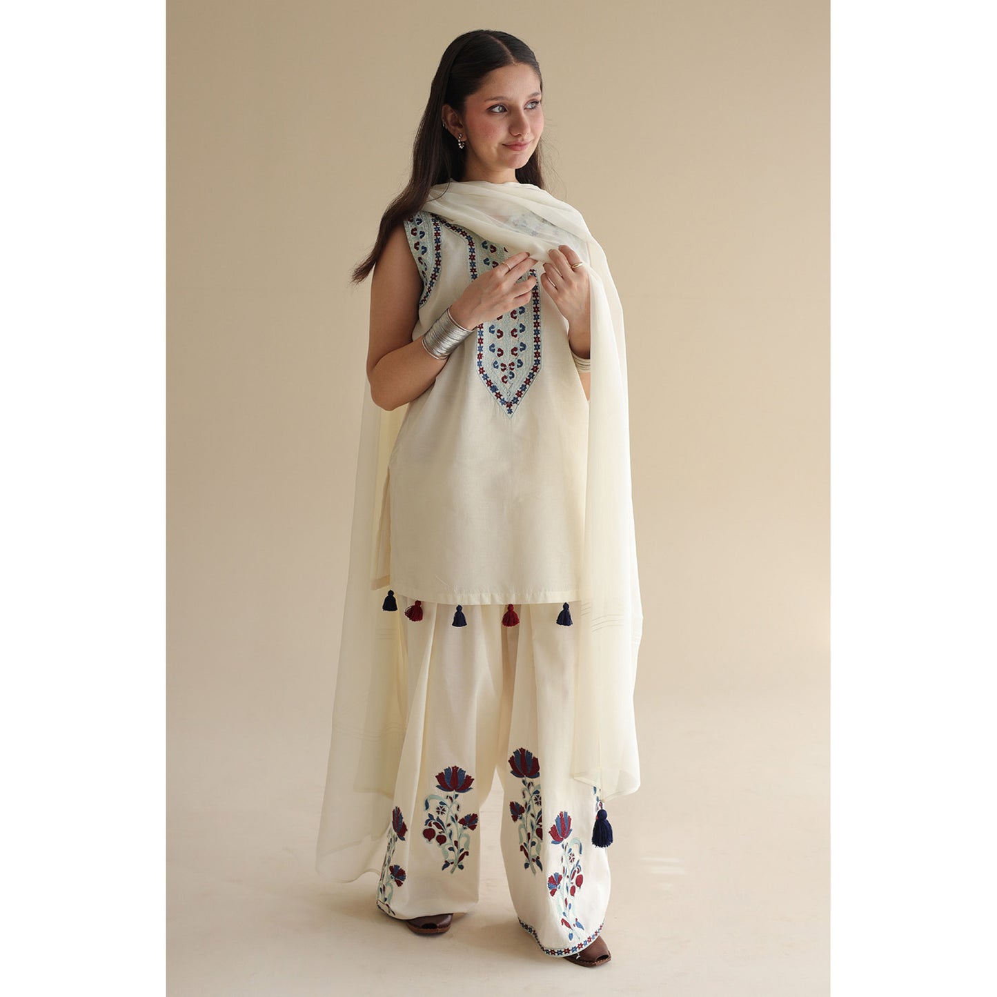 IVORY OUTFIT | MONSOON ‘26 | DYOT
