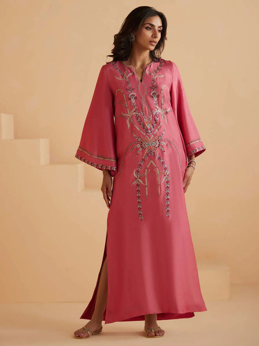 SAVANNAH | RSVP YES IN STYLE | MISHA LAKHANI