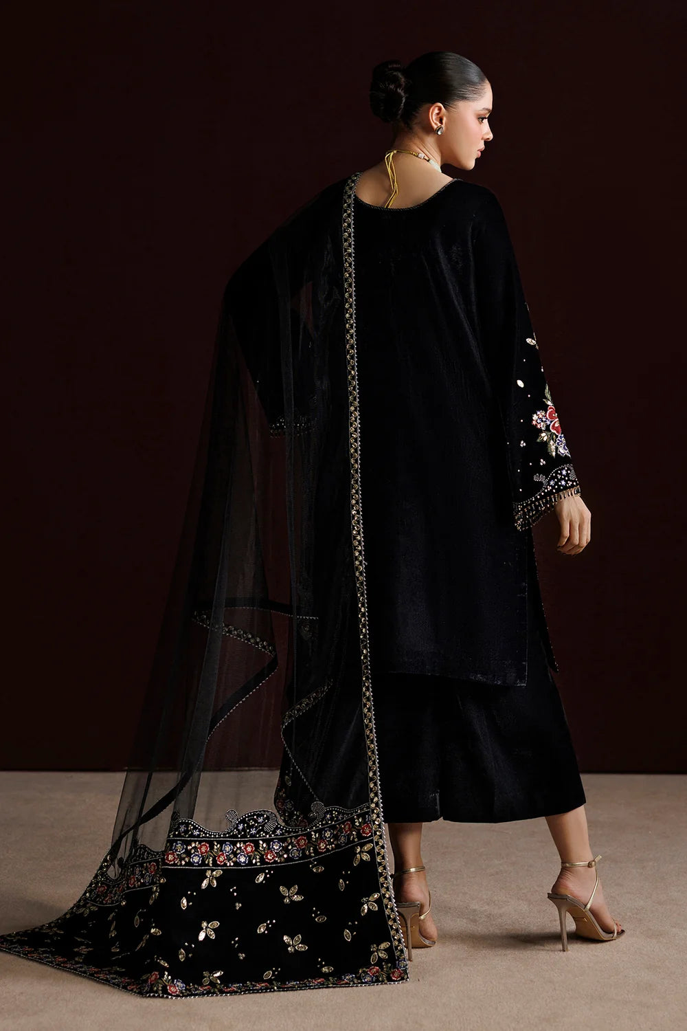 EFUF4552 | Unstitched | Baroque